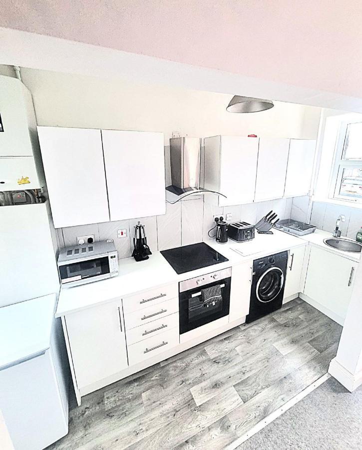 벅스턴 15 Torr Mews, 15 Torr Street 빌라 외부 사진